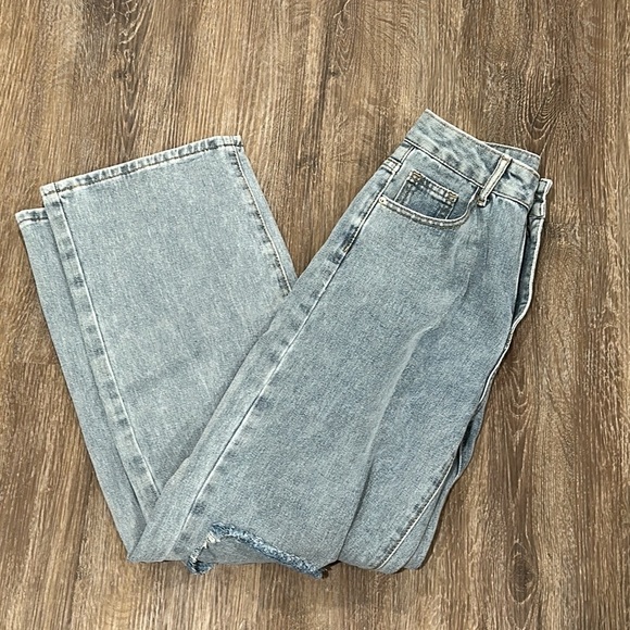 NWT Shein Women’s Distressed Wide-Leg Jeans - Size Petite Small - Picture 1 of 5